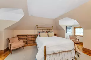 110 Anawan Ave, Boston, MA 02132 - Photo 31
