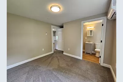 11 W School St, Westfield, MA 01085 - Photo 17