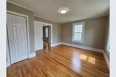 11 W School St, Westfield, MA 01085 - Photo 15