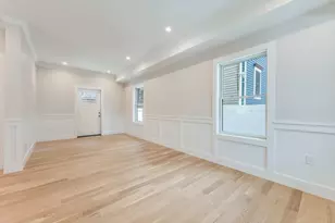 147 W 8th St, Boston, MA 02127 - Photo 9