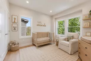 147 W 8th St, Boston, MA 02127 - Photo 15