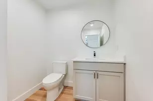 147 W 8th St, Boston, MA 02127 - Photo 13