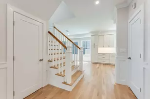 147 W 8th St, Boston, MA 02127 - Photo 7