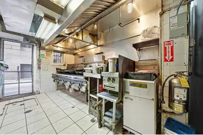 30 Massachusetts Ave, Boston, MA 02115 - Photo 23