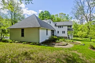 74 Woodbridge St, South Hadley, MA 01075 - Photo 9