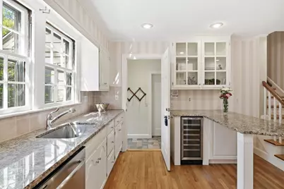 38 Oxford Road, Longmeadow, MA 01106 - Photo 13