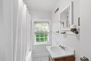 38 Oxford Rd, Longmeadow, MA 01106 - Photo 33
