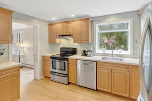 5 Juniper Dr, Mansfield, MA 02048 - Photo 11
