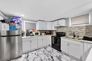 25 Tripoli St, Cranston, RI 02909 - Photo 25