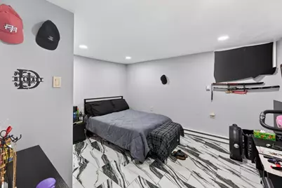 25 Tripoli St, Cranston, RI 02909 - Photo 23