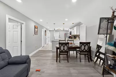 25 Tripoli St, Cranston, RI 02909 - Photo 17
