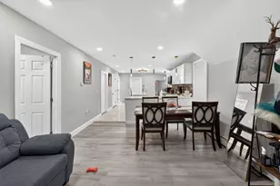 25 Tripoli St, Cranston, RI 02909 - Photo 17
