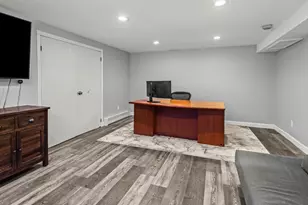 65 Briarcliff Ln, Holliston, MA 01746 - Photo 33
