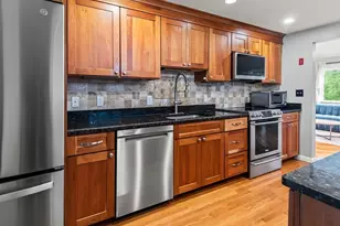 65 Briarcliff Ln, Holliston, MA 01746 - Photo 11