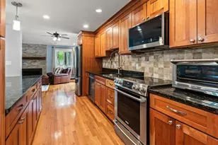 65 Briarcliff Ln, Holliston, MA 01746 - Photo 13