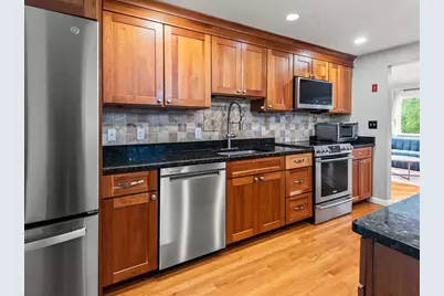 65 Briarcliff Ln, Holliston, MA 01746 - Photo 11