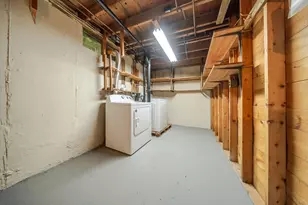 20 Meadowbrook Dr, Easthampton, MA 01027 - Photo 35