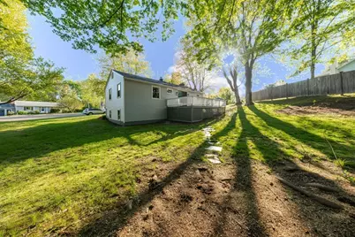 20 Meadowbrook Dr, Easthampton, MA 01027 - Photo 37