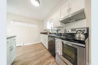 20 Meadowbrook Dr, Easthampton, MA 01027 - Photo 9