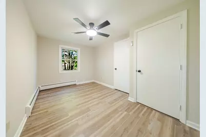 20 Meadowbrook Dr, Easthampton, MA 01027 - Photo 17