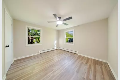 20 Meadowbrook Dr, Easthampton, MA 01027 - Photo 21