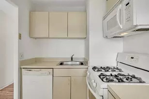 44 Washington St, Brookline, MA 02445 - Photo 7