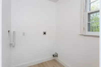 250 Prospect St, Franklin, MA 02038 - Photo 17