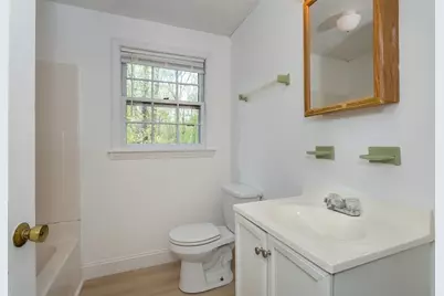 250 Prospect St, Franklin, MA 02038 - Photo 19