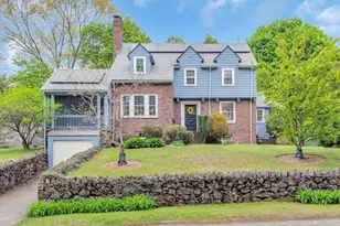 89 Churchill Ave, Arlington, MA 02476 - Photo 1