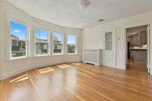 14 Westover St, Boston, MA 02132 - Photo 3