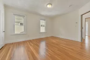 14 Westover St, Boston, MA 02132 - Photo 17