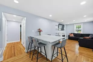 24 Warren Ave, Stoughton, MA 02072 - Photo 5