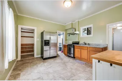 20 Watts Street, Malden, MA 02148 - Photo 5