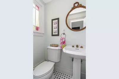 8 Charles St, Natick, MA 01760 - Photo 13