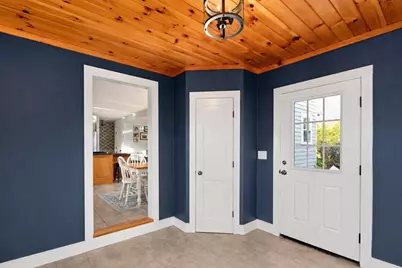 91 North St, Mattapoisett, MA 02739 - Photo 9