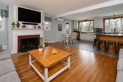 91 North St, Mattapoisett, MA 02739 - Photo 7
