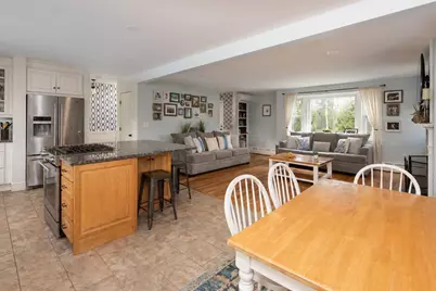 91 North St, Mattapoisett, MA 02739 - Photo 13