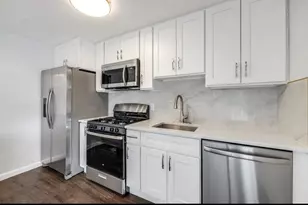 54 Will Dr, Canton, MA 02021 - Photo 5