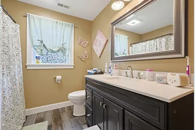 16 Poitras Ave, Tyngsborough, MA 01879 - Photo 39