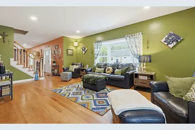 16 Poitras Ave, Tyngsborough, MA 01879 - Photo 11