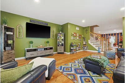 16 Poitras Ave, Tyngsborough, MA 01879 - Photo 9