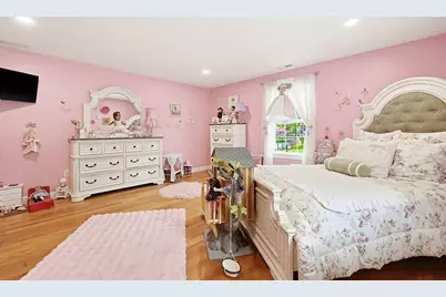 16 Poitras Ave, Tyngsborough, MA 01879 - Photo 27