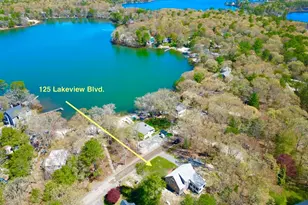 125 Lake View Blvd, Plymouth, MA 02360 - Photo 1