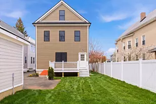 57 Myrtle St, Medford, MA 02155 - Photo 39