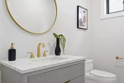57 Myrtle St, Medford, MA 02155 - Photo 15