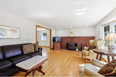 9 Meadowbrook Drive, Hadley, MA 01035 - Photo 7