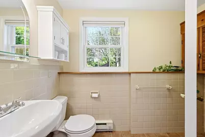 9 Meadowbrook Drive, Hadley, MA 01035 - Photo 31