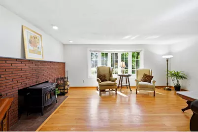 9 Meadowbrook Drive, Hadley, MA 01035 - Photo 11