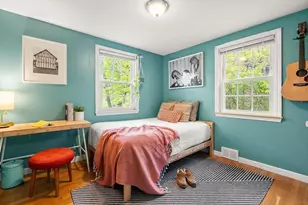 6 Van Brunt St, Boston, MA 02136 - Photo 11