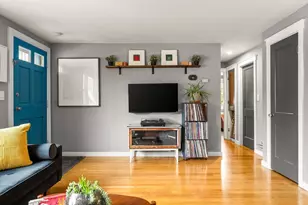 6 Van Brunt St, Boston, MA 02136 - Photo 3